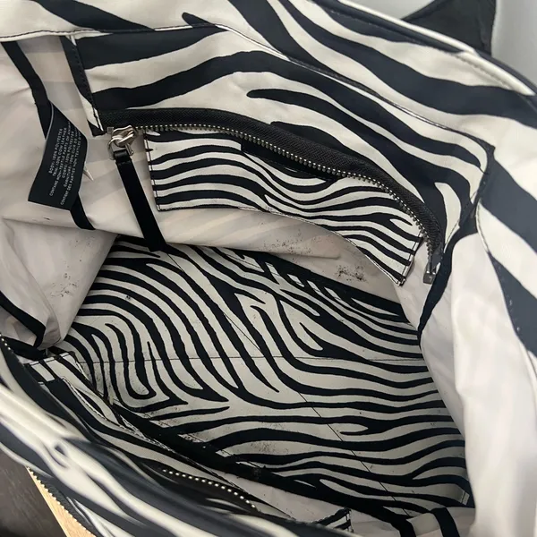 Marc Jacobs Black and White Zebra Print Travel diaper bag, tote Beach Bag - Image 11