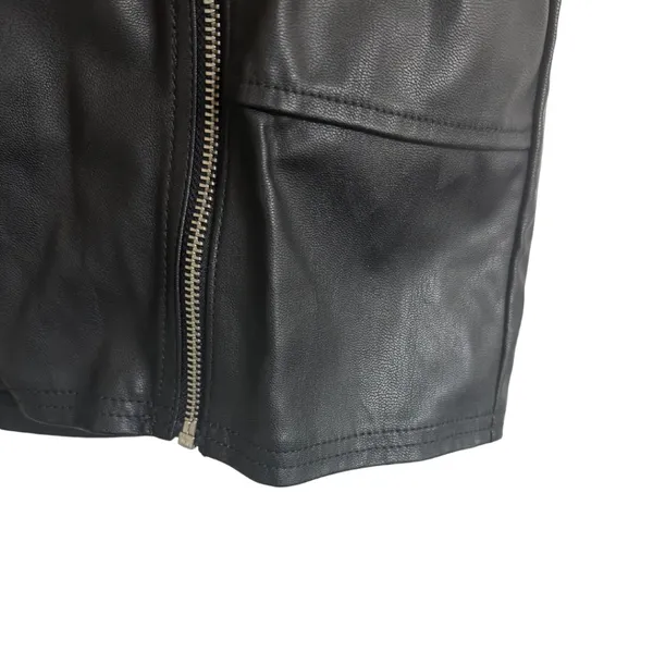 Express Faux Leather Off Center Zip Black Mini Skirt (Size 4) - Image 5