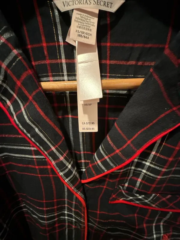 Victoria's Secret Flannel Short Pajama Set Black/Vs White/Red Yd Plaid XS - Image 3