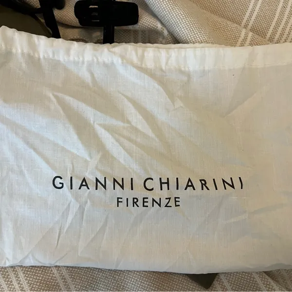 Giana Chiarini Italian Leather Crossbody Bag - Image 6