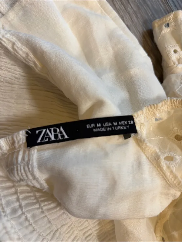 Zara Off-The-Shoulder Eyelet Ruffle Sleeve Crop Top Medium - Image 2
