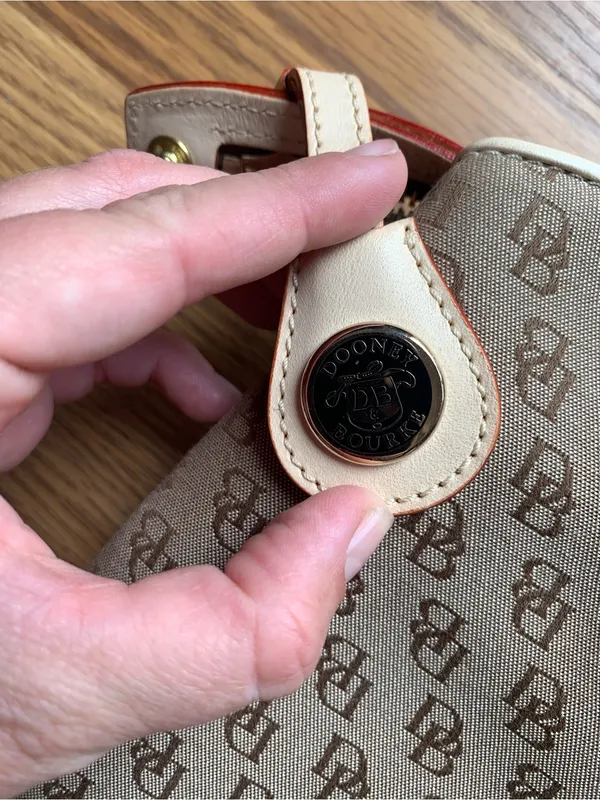 Dooney & Bourke Tan Monogram Tote Purse Designer Bag Womens Large Accessory - Image 3