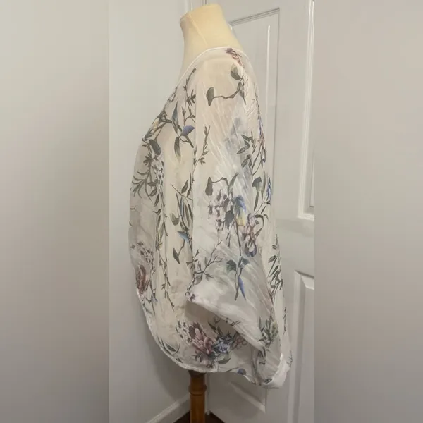 Tempo Paris Silk Blend Floral Boho Blouse Ivory Sheer Button Front Twist Hem Lrg - Image 2