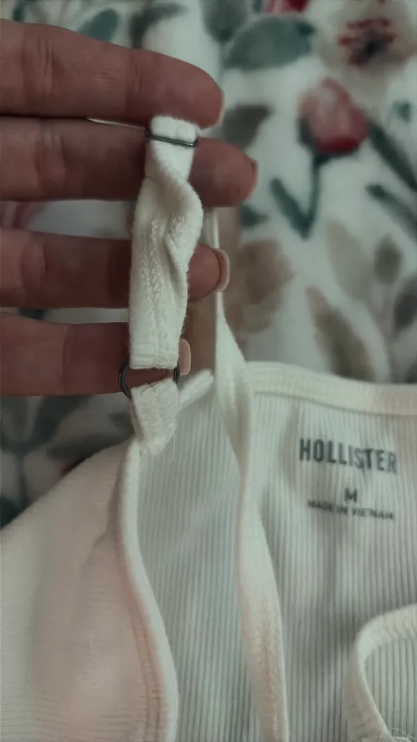 Hollister Lace Trim Tank Top - Image 3