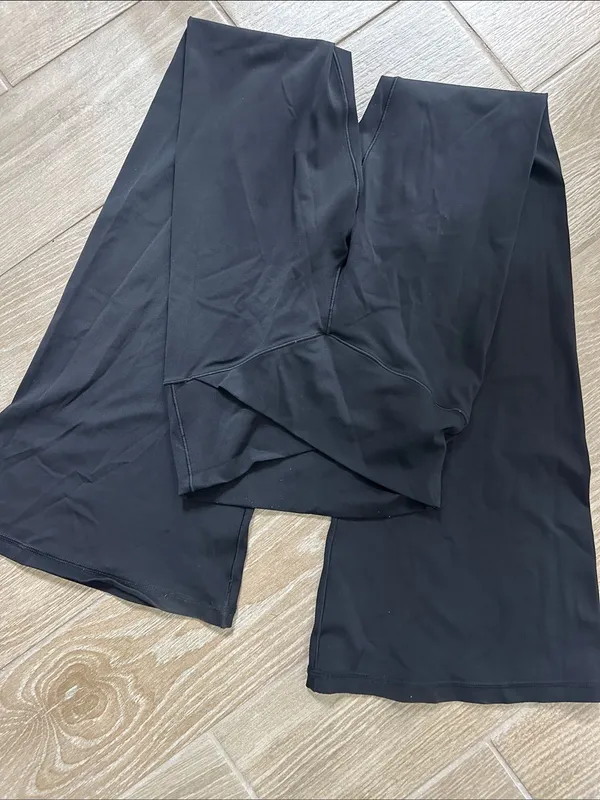 Offline Aerie High-Waist Black Flare Leggings - Image 3