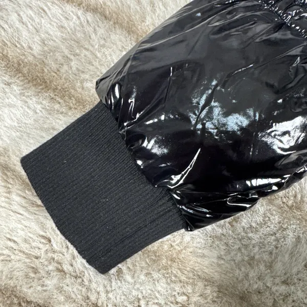 Stoosh Jacket Womens Medium Black Glossy Bubble Coat Cropped Shiny Puffer New - Image 6