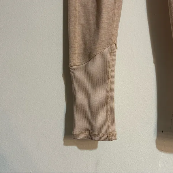 Alo Yoga Pink High-Waist Alosoft Lounge Leggings Size Small - Image 2
