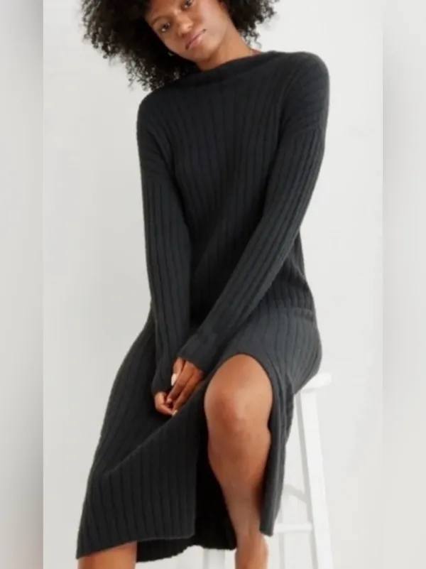 aerie Ribbed Knit Midi Sweater Dress in Grey Size M - Image 2