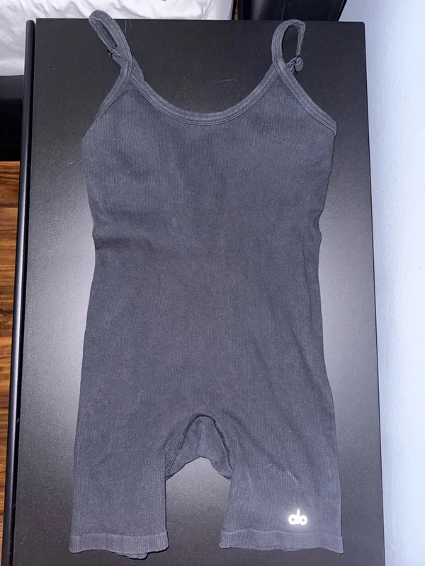Alo Seamless Ribbed Mellow Onesie - Black - Image 3