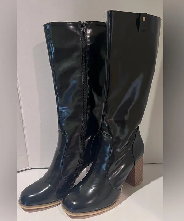 Leila Stone Vegan Black Patent Leather Cynira Knee-High Boots Block Heel Size 10 - Image 2