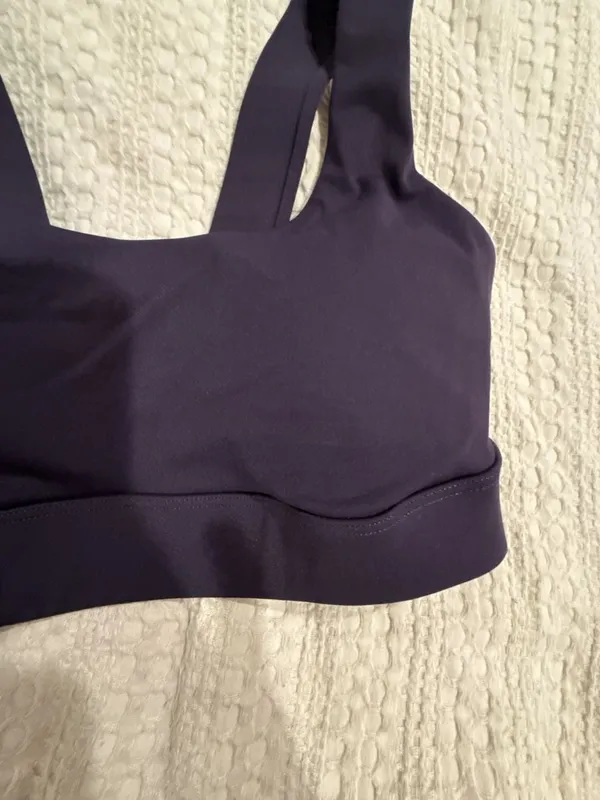 Vuori Daily Bra Size XS - Image 2