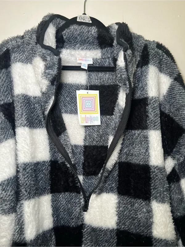 LuLaRoe Nancy Black and White Buffalo Check Fuzzy Half Zip Sweater - Image 4