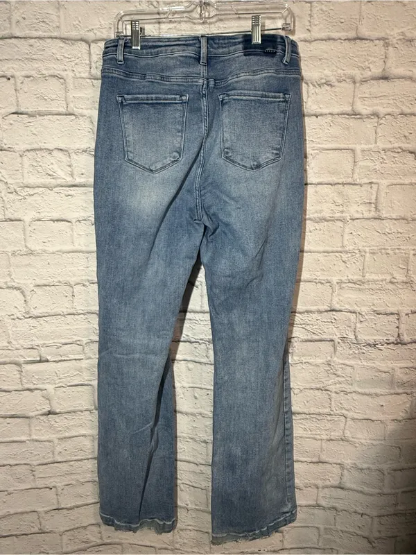Risen Classic Mid Wash Wide-Leg Flare Women's Jeans, sz 15/32 - Image 2