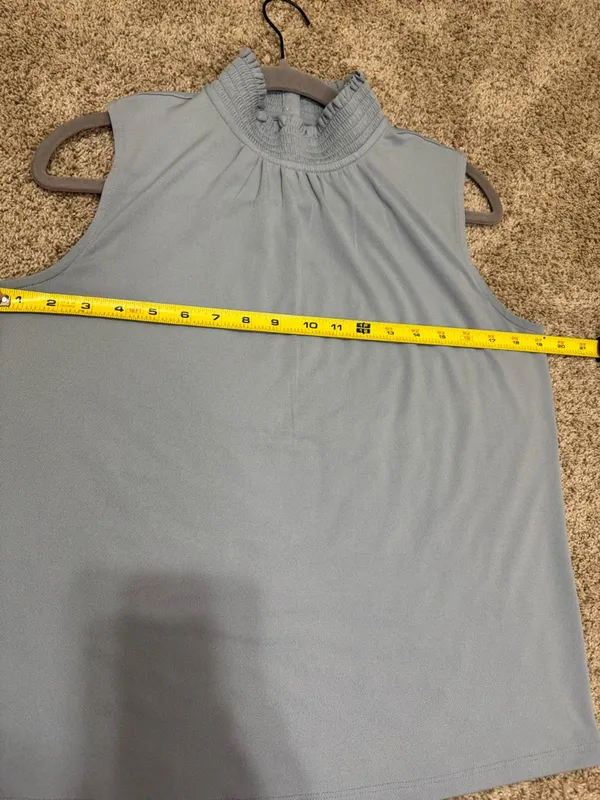Ann Taylor Light Blue Mock Neck Sleeveless Blouse Size M - Image 3