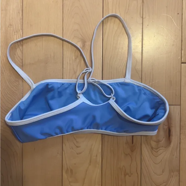Alo Crystal Clear Blue/White Airlift Set - Image 5