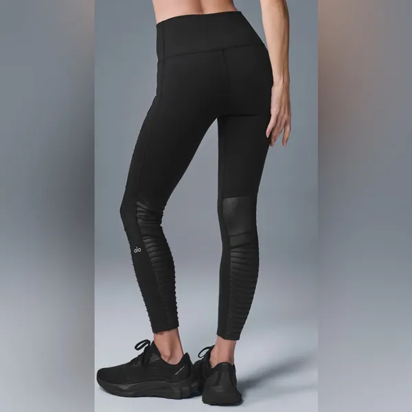 NWT Alo Yoga High Waist Moto Leggings Black Black Glossy Size XS - Image 2