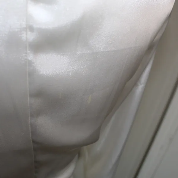 PINK - Victoria's Secret Vintage Y2k White Silky Embroidered Robe - Size Small - Image 9