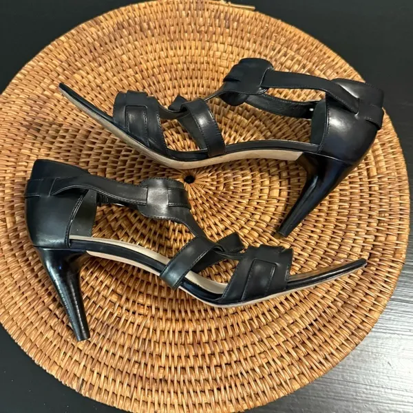Via Spiga Black Strappy Women's Sandals‎ heels - Image 9