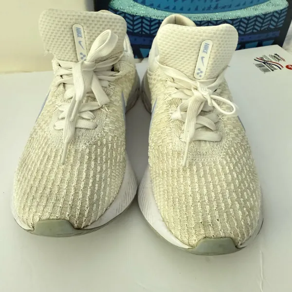 Nike React Infinity Run Flyknit 3. Shoes - Image 2