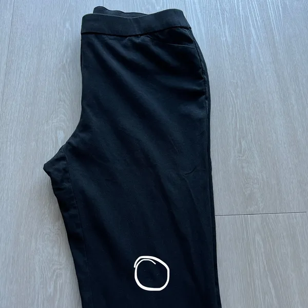 Chicos Pants Womens Size 1 Medium Black - Image 13