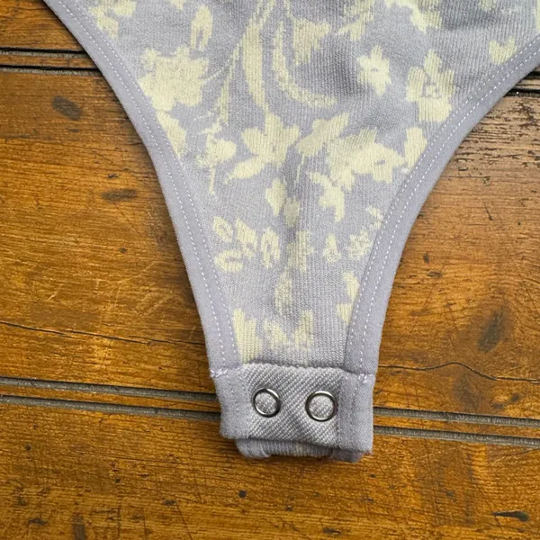 Free‎ People Intimately Floral Print Thong Bodysuit Lavender Cream M - Image 4