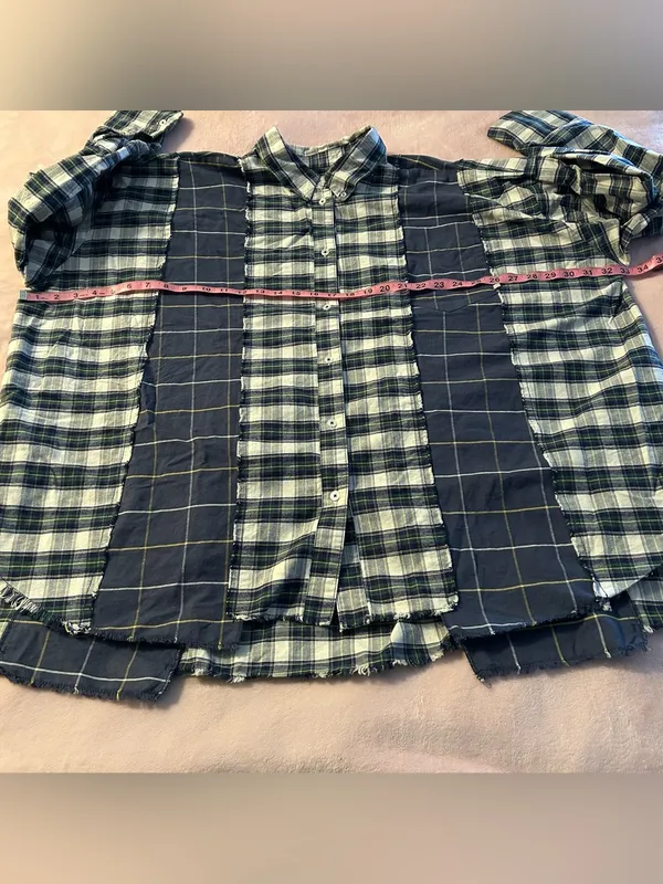 BDG Urban Outfitters Robbie Spliced Plaid Flannel button down shirt oversized L - Image 9
