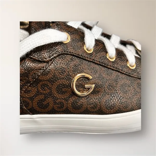 GBG Los Angeles 8.5M Brown Gold Monogram Sneakers‎ Metal Logo GGONARINJR Casual - Image 8