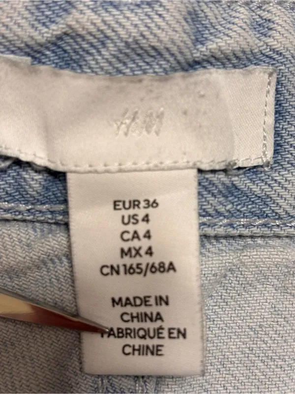 H&M Light Blue Wash size 4 TALL high waist wider leg 100% Cotton - Image 3