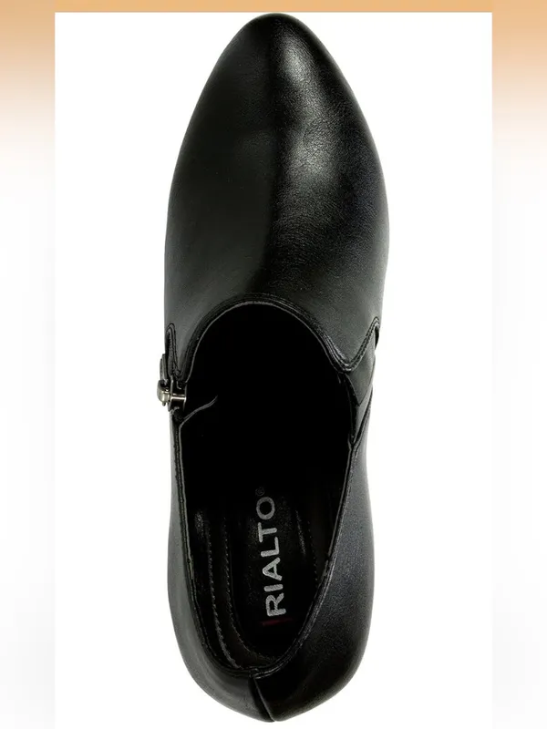 NWOT Rialto Black Leather Zip Ankle Bootie - Image 7