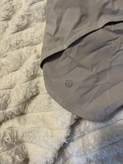 Lululemon Speed Up 4" - Image 3