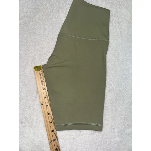 Lululemon Women's Green High-Rise Align Shorts Yoga Workout Exercise Sz 6 - Image 7