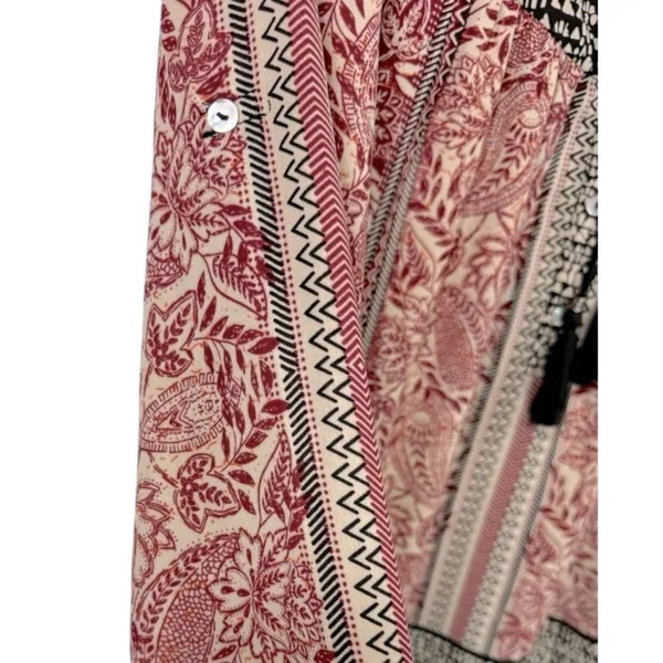 DR2 Women's Tunic Top Size Medium‎ Pink Black Paisley Boho Tassel V-Neck - Image 9