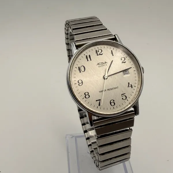 Vintage Timex Acqua Quartz Watch - Expansion Band, Date Working New Battery - Image 2