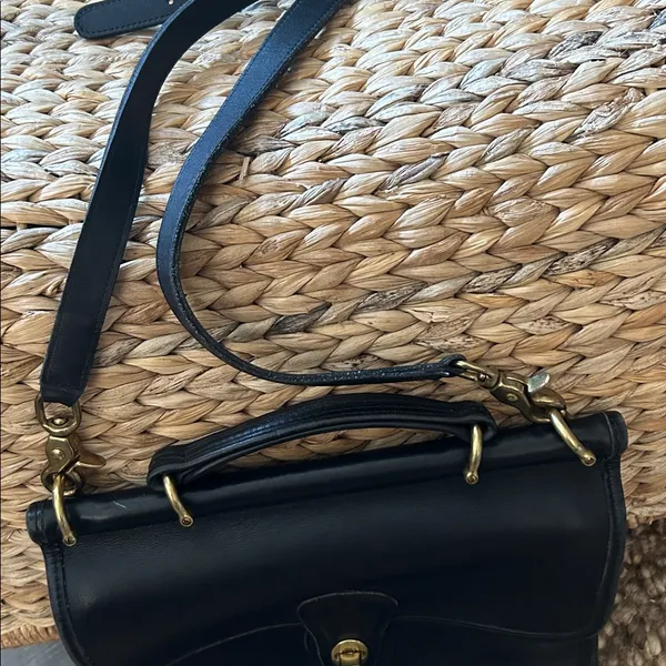 Coach Vintage Willis Bag in Black Style No. HNC 9927 - Image 12