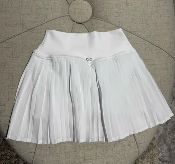 Alo Yoga Skirt Tennis - Image 2