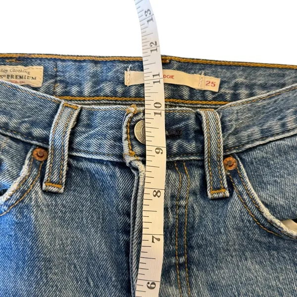 Levi's Premium Wedgie Straight Leg Jeans Womens Blue Denim‎ 25x27.5 Button Fly - Image 10