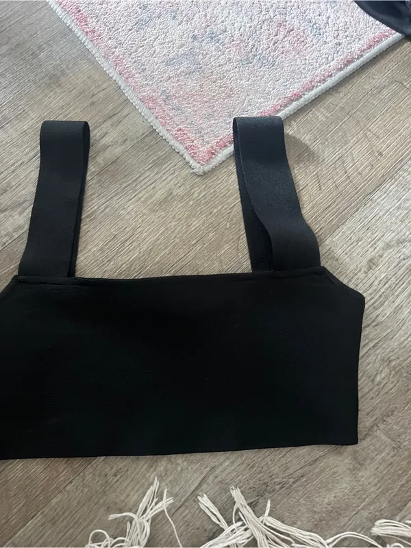 Tiger mist Black Square Neck Crop Top with Wide Straps - Image 2