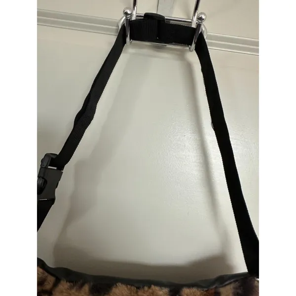Cheetah Fanny Pack Crossbody Bag Black - Image 8