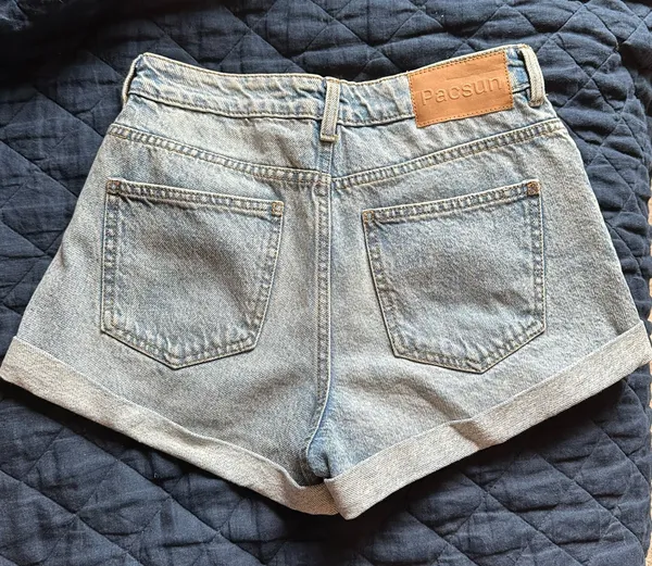 PacSun Mom Jean Shorts Denim - Image 4