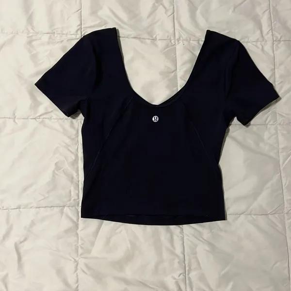Lululemon brand new align top - Image 2