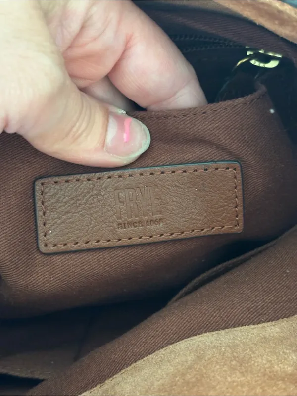 FRYE Leather Side Pocket Hobo Bag in Cognac - Image 8