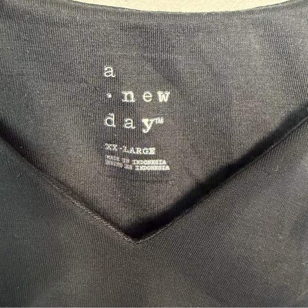 A‎ New Day Black Top - Image 7