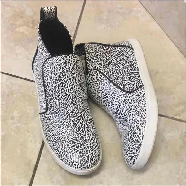 Circus by Sam Edelman Womens High Top Sneakers - Image 2