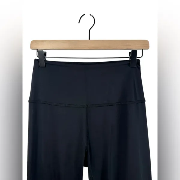 Beyond Yoga Black High Waisted Mesh Panel Leggings Size M activewear‎ leggings - Image 6