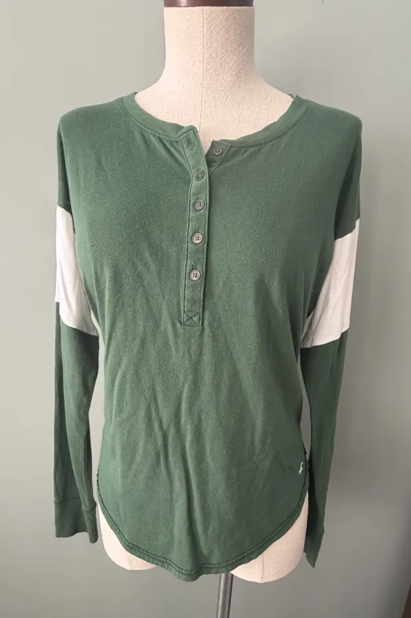 Hollister Easy long sleeve Tee’s - Image 4