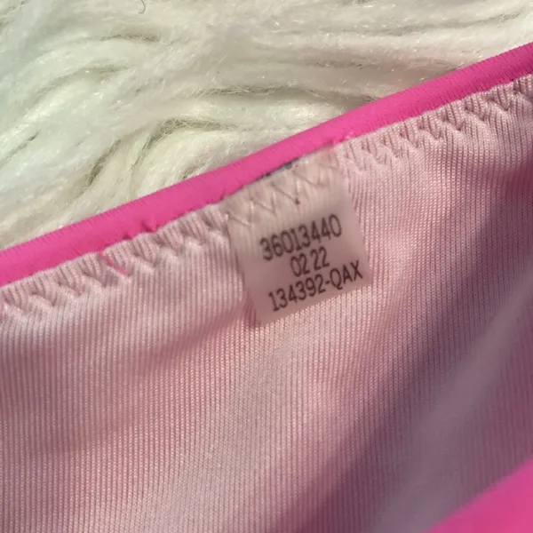 Victoria's Secret Swim color pink size M excellent condition see all photos - Image 3