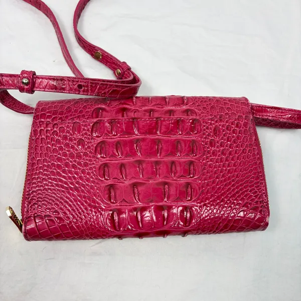 Brahmin Phlox Pink Minuette crocodile crossbody purse mild wear. flap zip pocket - Image 8