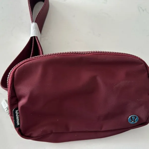 NWT Brand New lululemon Everyday Belt Bag 1L in Red Merlot RDMR - Image 3