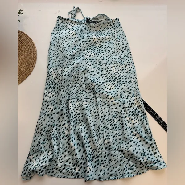CIDER Blue Spot Leopard Print Drawstring Split Maxi Skirt‎ Large - Image 9