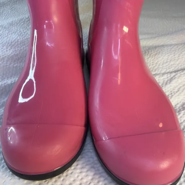 UGG Rain Boots Raana Womens Pink Size 5/6 Youth 4 Rubber Waterproof - Image 3